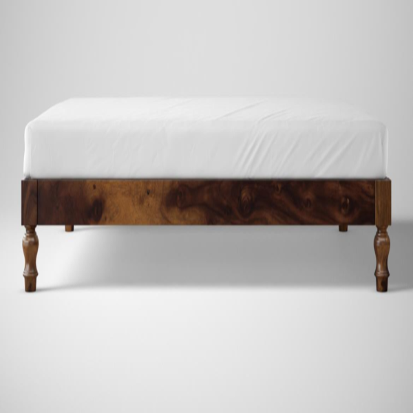 King Size Bed Sheesham – Classic Elegance with Turned Legs (Kharad King)