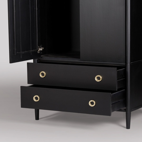 Wardrobe with Brass Handles – Modern Storage Solution